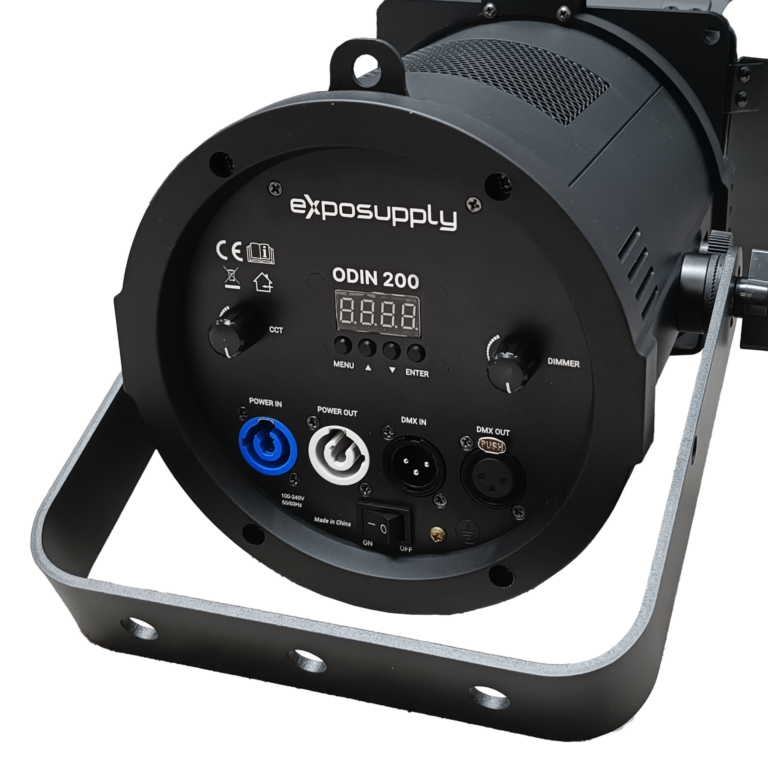 8× ODIN 200 PAR-light + Flight Case